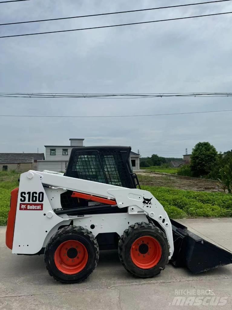 Bobcat S160 Šmykom riadené nakladače