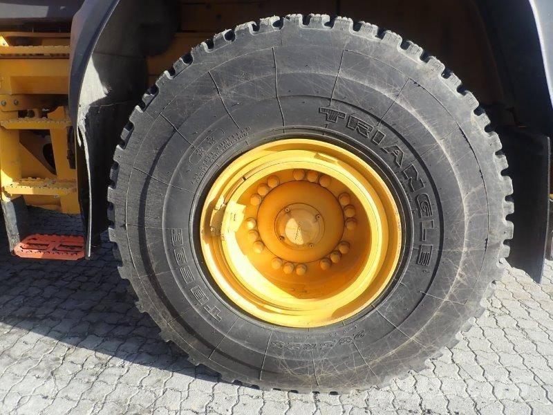 Volvo L 110 H Kolesové nakladače