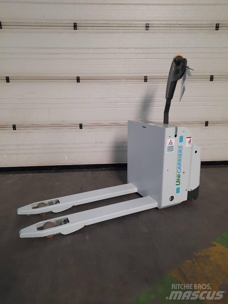 UniCarriers PLL180 Nízkozdvižný vozík