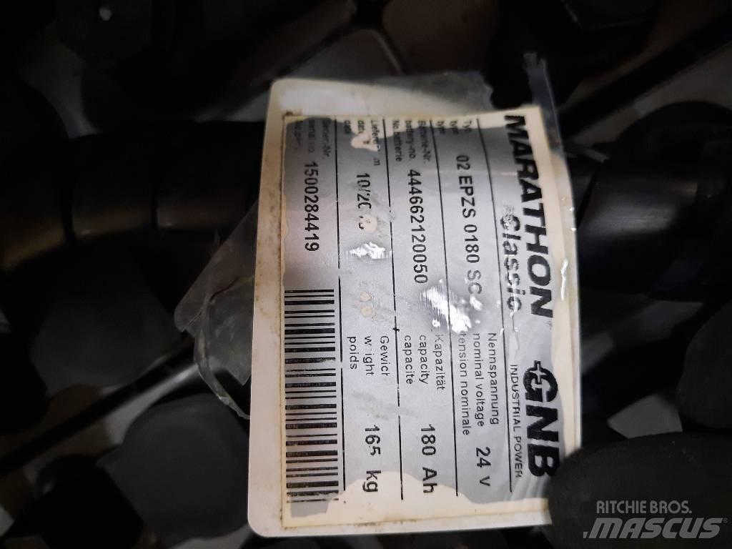 UniCarriers PLL180 Nízkozdvižný vozík