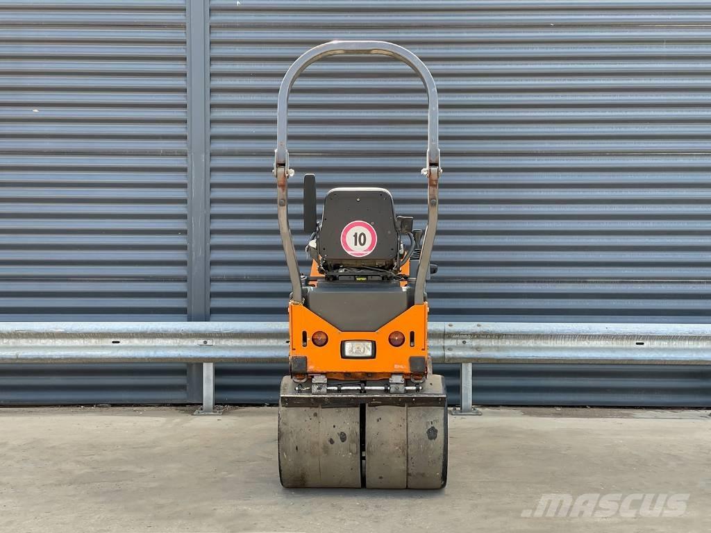 Ammann ARX 16 K Kombinované valce
