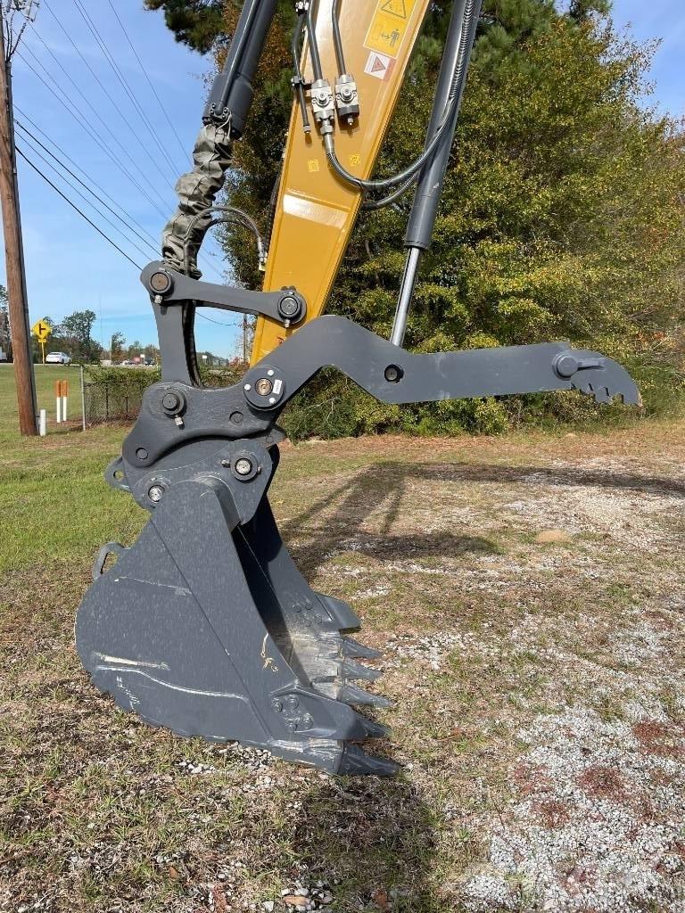 XCMG XE 155 UCR Pásové rýpadlá