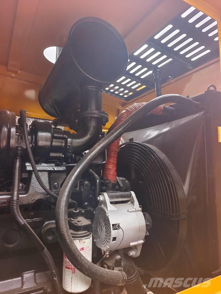 XCMG GR 2153 Grejdery