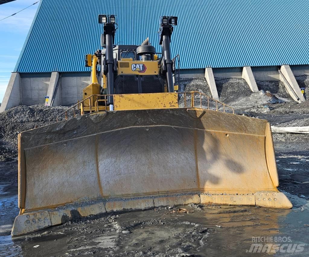 CAT D 8 T Pásové dozéry