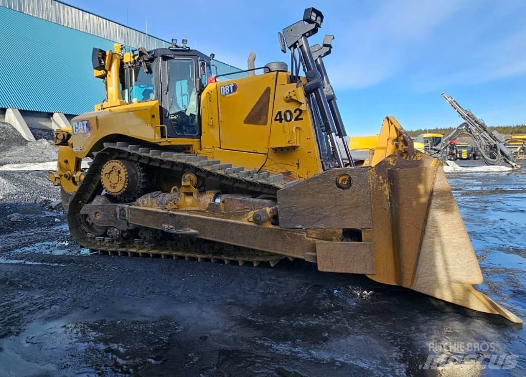 CAT D 8 T Pásové dozéry