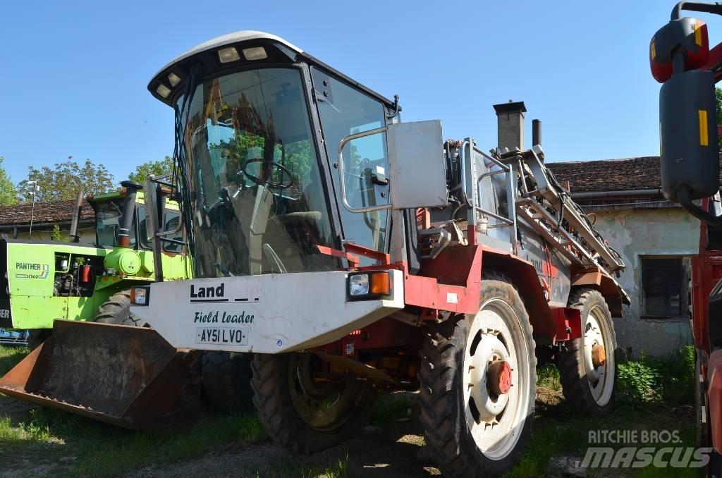 John Deere Landquip Samohybné postrekovače