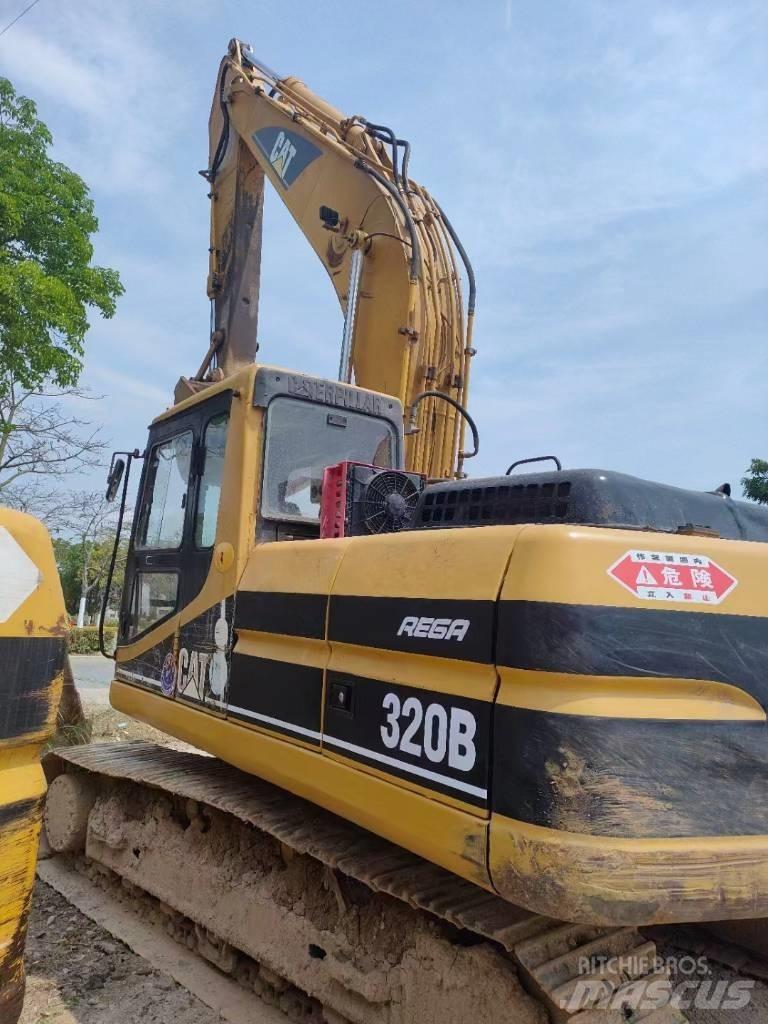 CAT 320 B Pásové rýpadlá