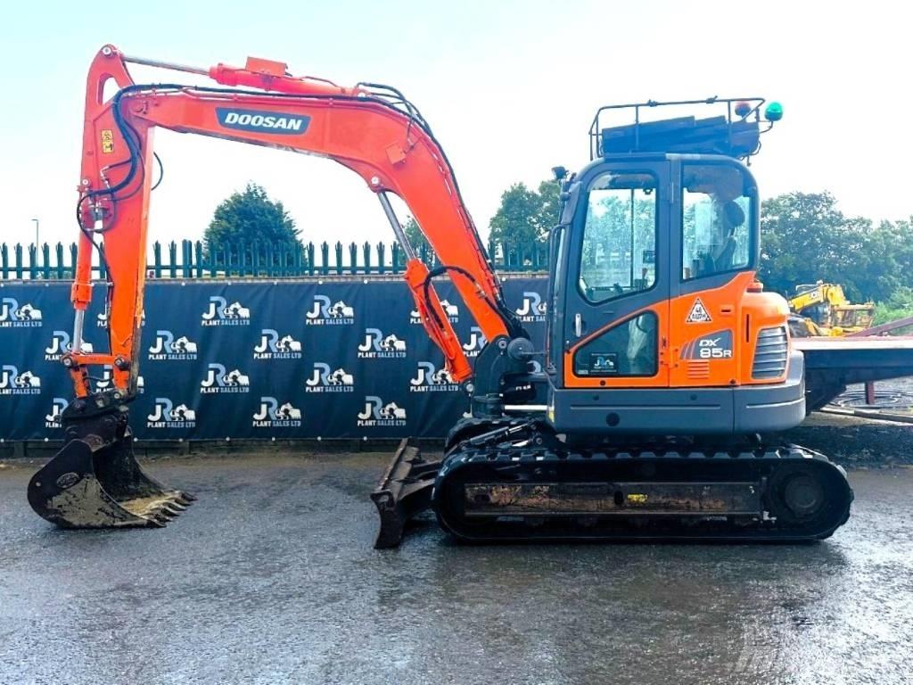 Doosan DX 85 R-3 Midi rýpadlá 7 t - 12 t