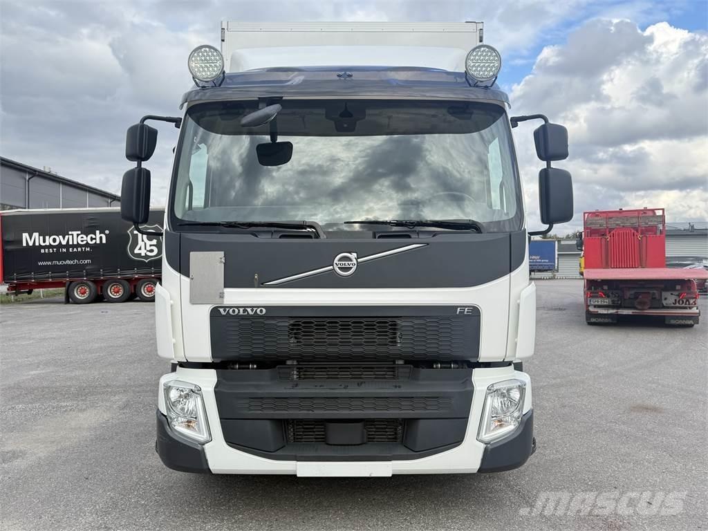 Volvo FE 320 4x2 Skriňová nadstavba