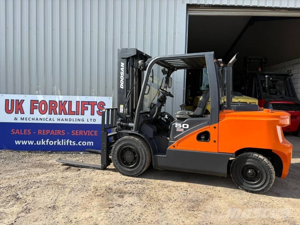 Doosan D50SC-7 Dieselové vozíky