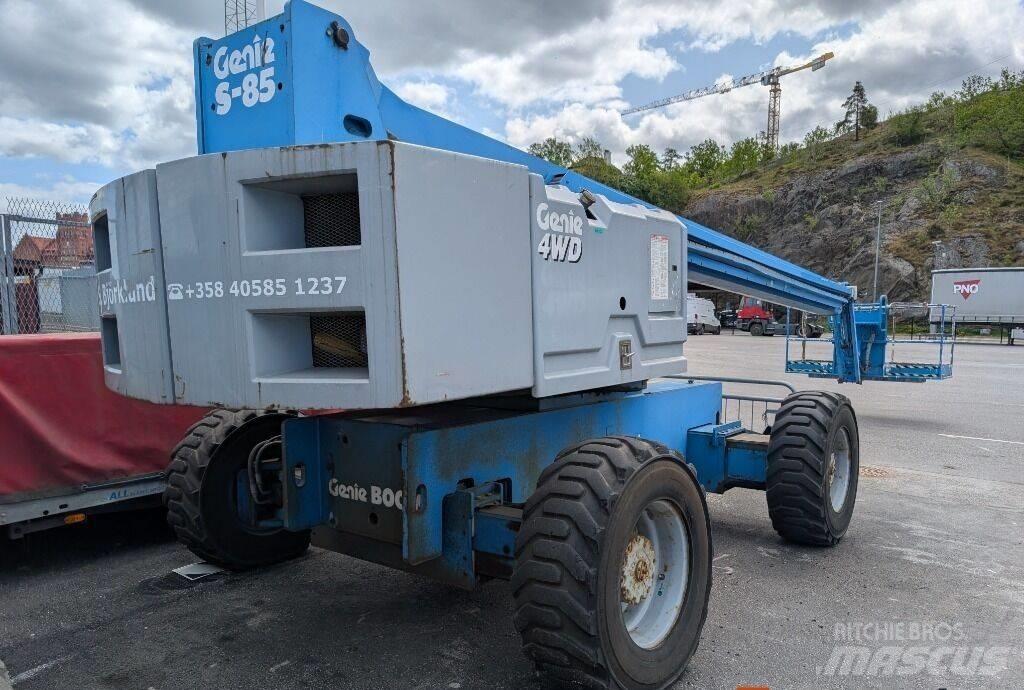 Genie S 85 4X4 Teleskopické plošiny