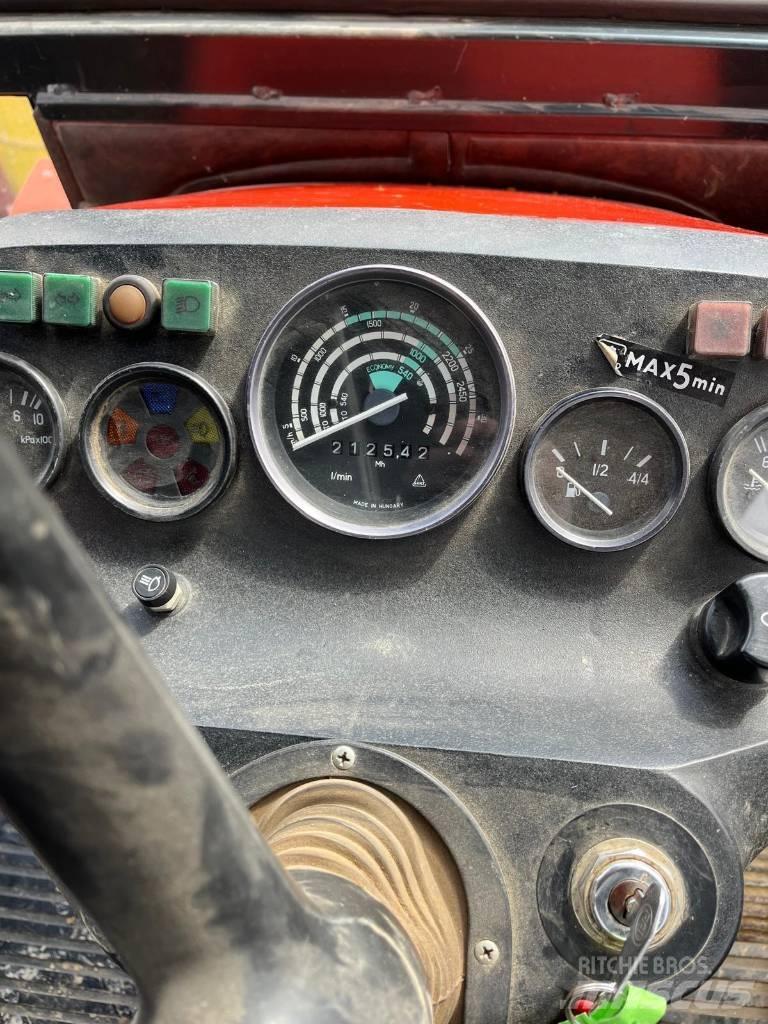 Zetor 5211 Traktory