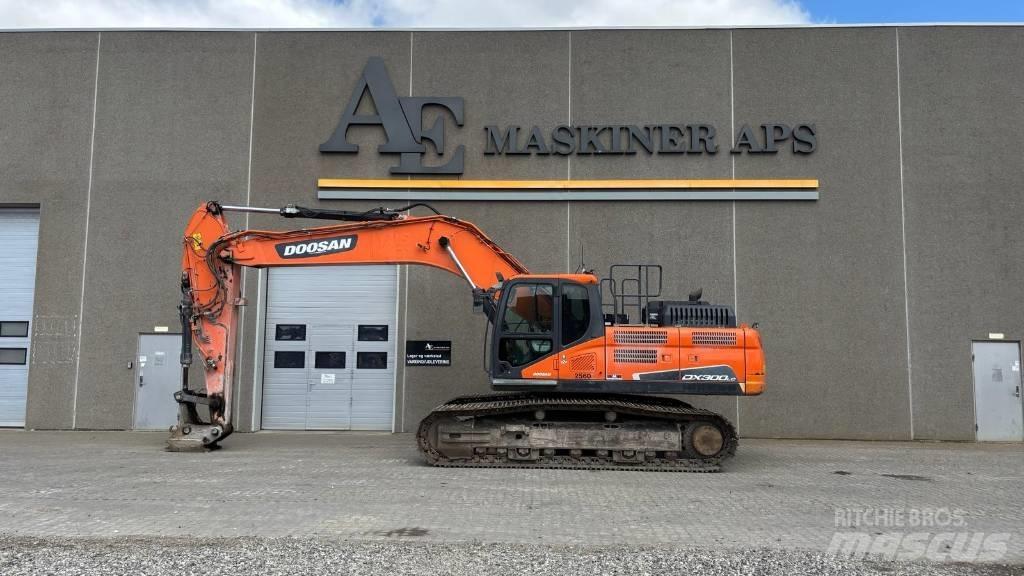 Doosan DX 300 LC-5 Pásové rýpadlá