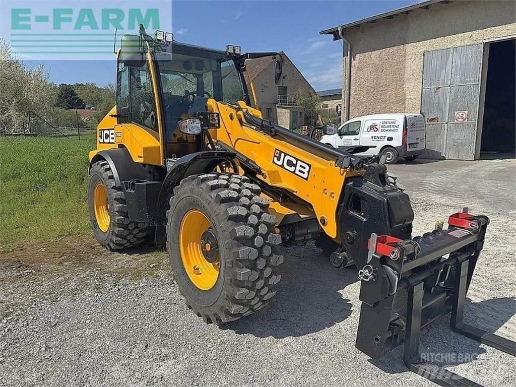 JCB tm 320 agri Kolesové nakladače