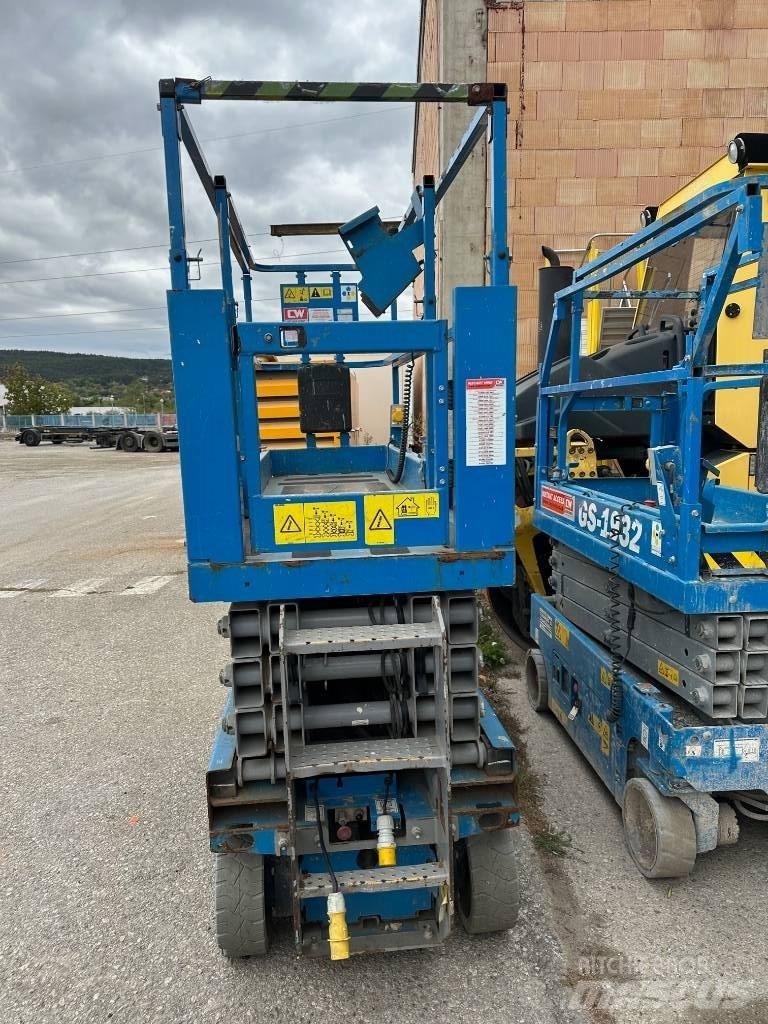 Genie GS 2632 Nožnicové zdvíhacie plošiny