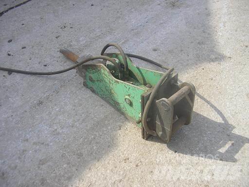 DNB K25 BREAKER Stavebníctvo - ostatné