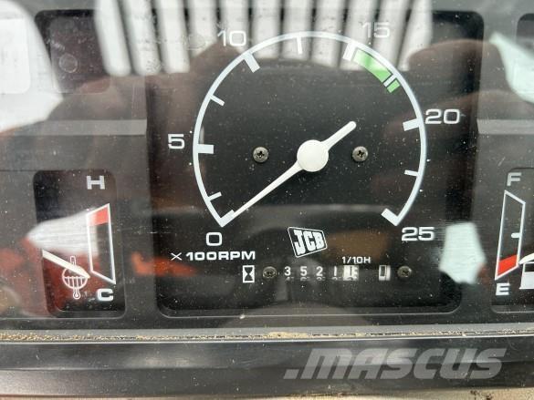 JCB 520-50 Stavebníctvo - ostatné