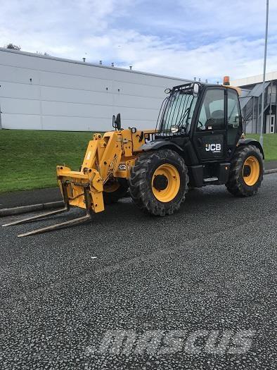 JCB 541-70 Stavebníctvo - ostatné