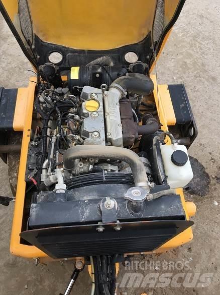JCB ROLLER VMT 260 Tandemové valce