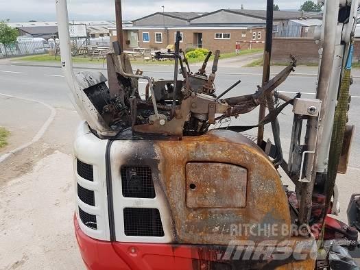 Takeuchi TB215R Stavebníctvo - ostatné