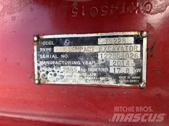 Takeuchi TB228 Stavebníctvo - ostatné