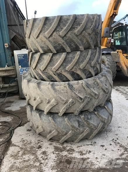  TYRES Pneumatiky, kolesá a ráfiky