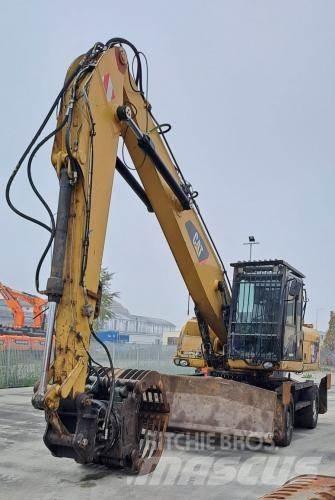 CAT M318D Stavebníctvo - ostatné
