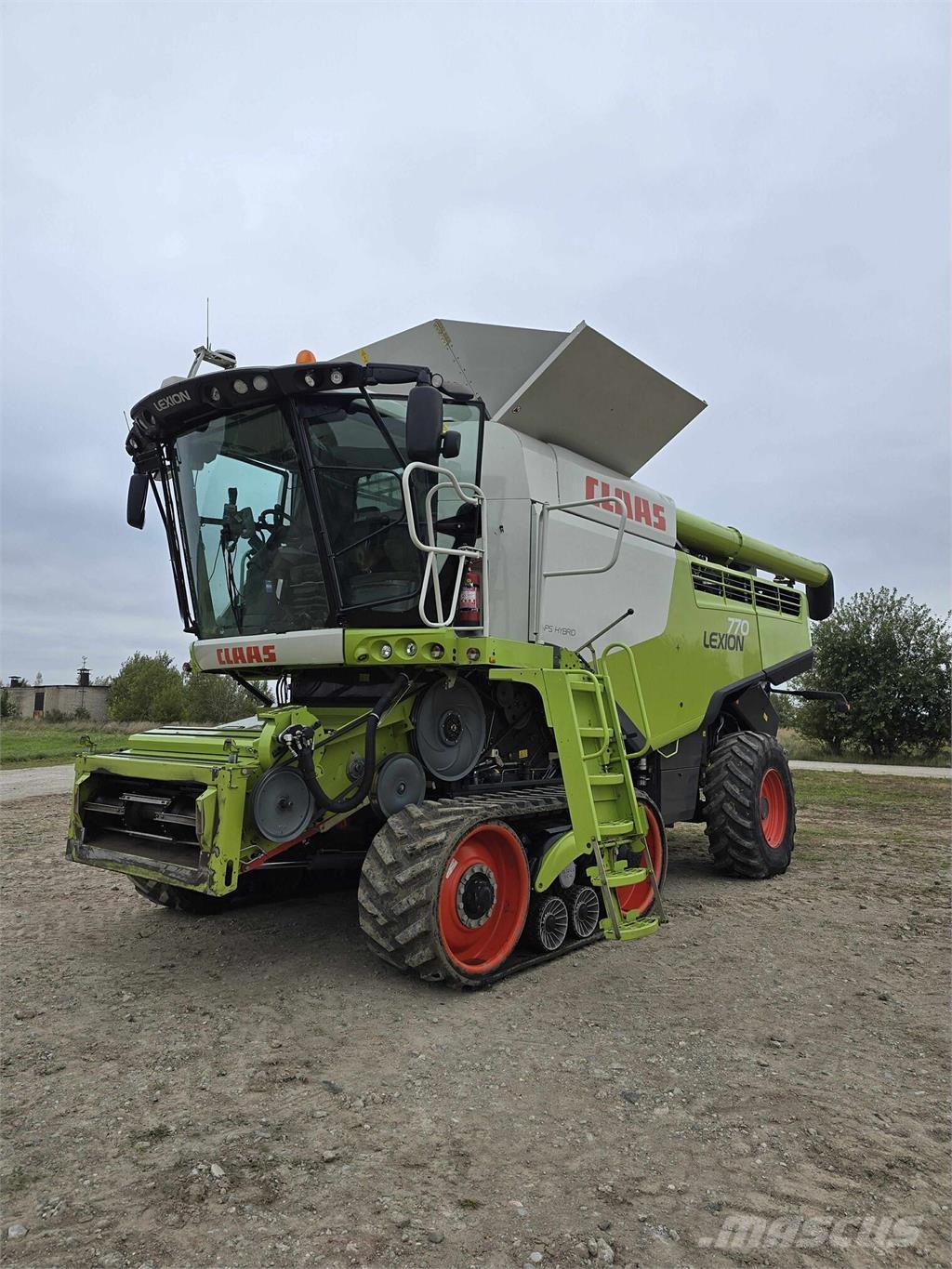 CLAAS Lexion 770TT Kombinované zberacie stroje
