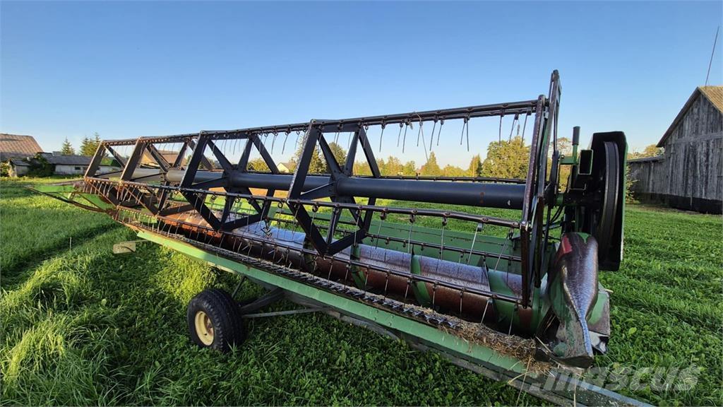 John Deere 1177 Kombinované zberacie stroje