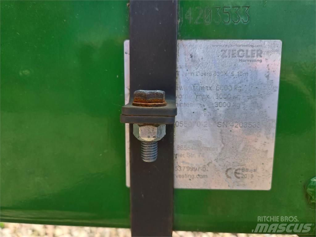 John Deere 630X Príslušenstvo a náhradné diely ku kombajnom