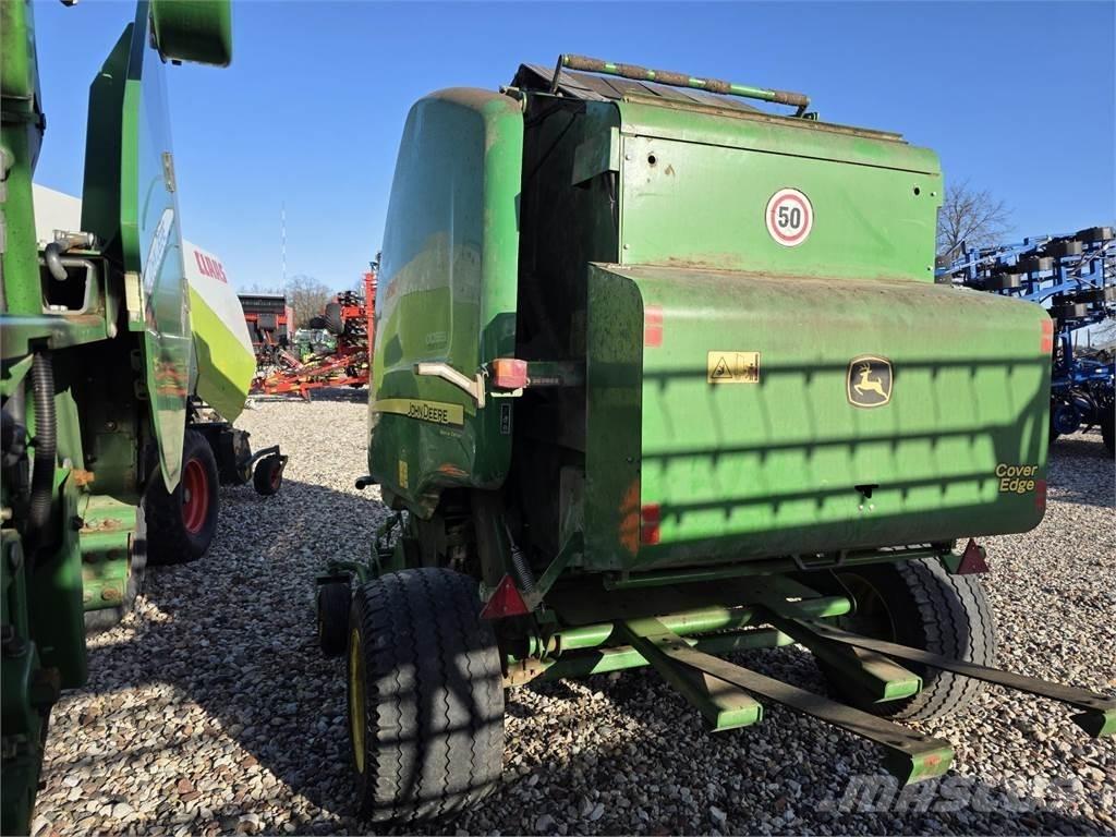John Deere 854 Lisy na okrúhle balíky