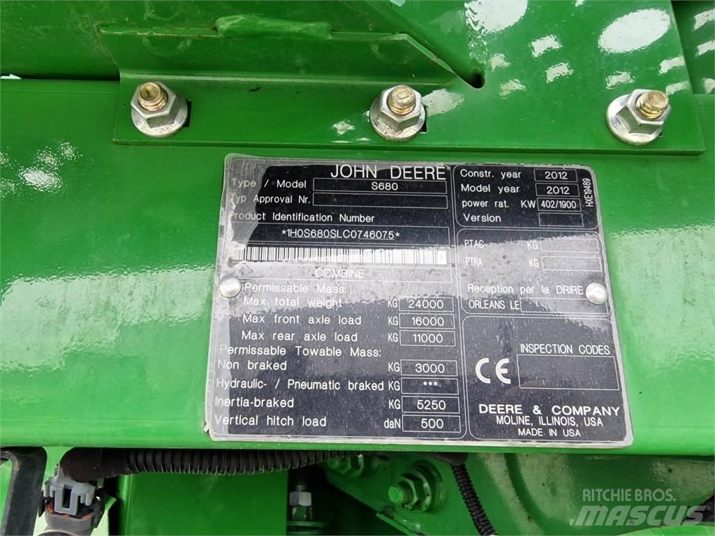 John Deere S680 Kombinované zberacie stroje