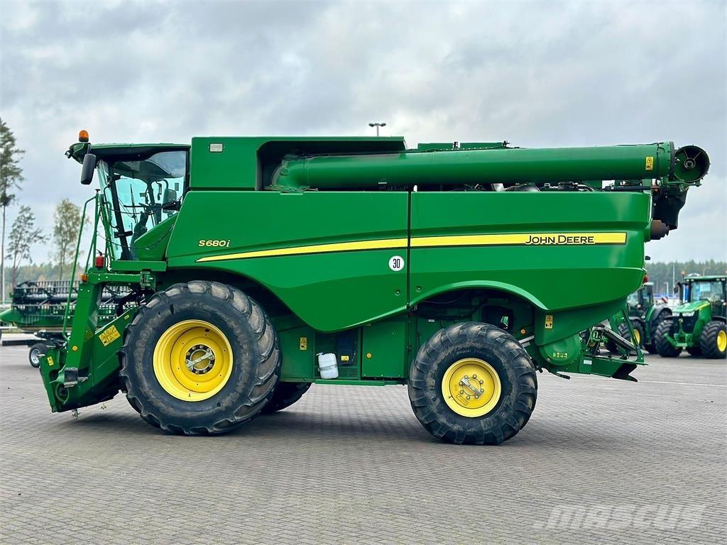 John Deere S680i Kombinované zberacie stroje