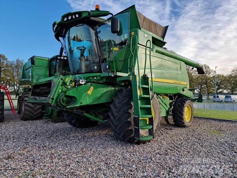 John Deere T660 Kombinované zberacie stroje
