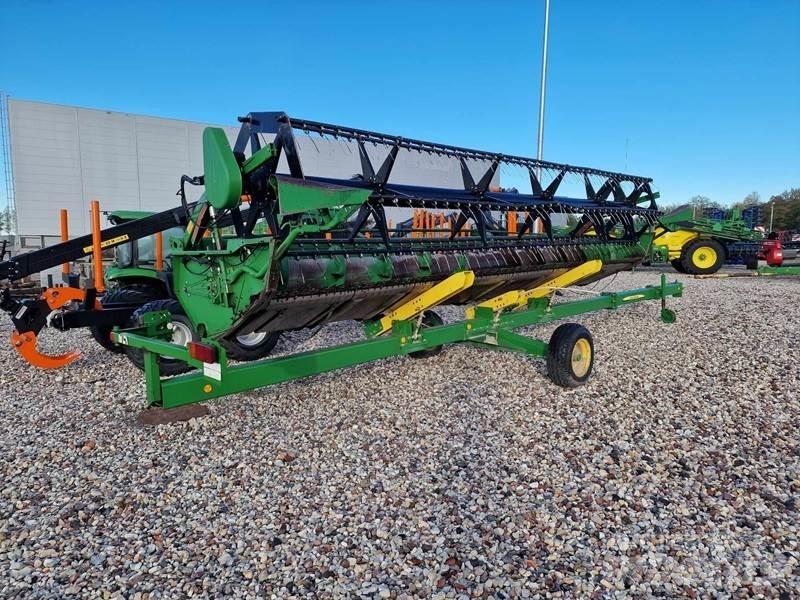 John Deere T660 Kombinované zberacie stroje