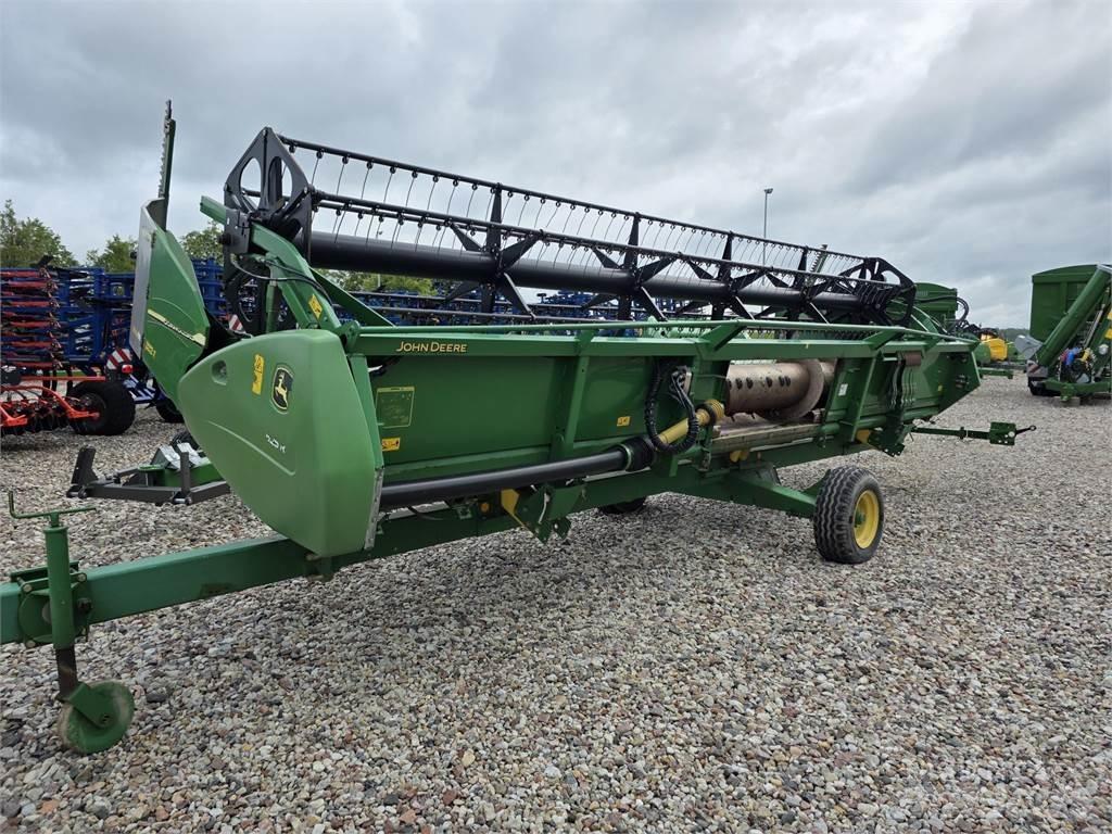 John Deere T660 Kombinované zberacie stroje