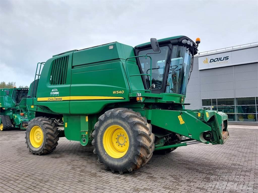 John Deere W540 Kombinované zberacie stroje