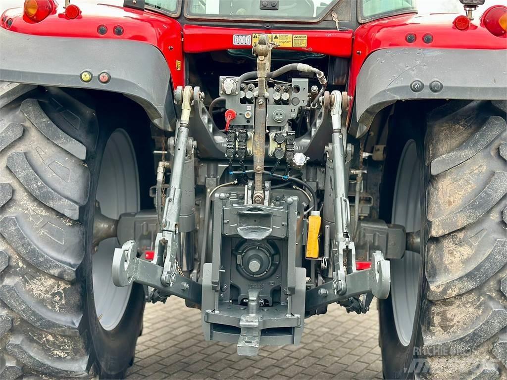 Massey Ferguson 6490 Traktory