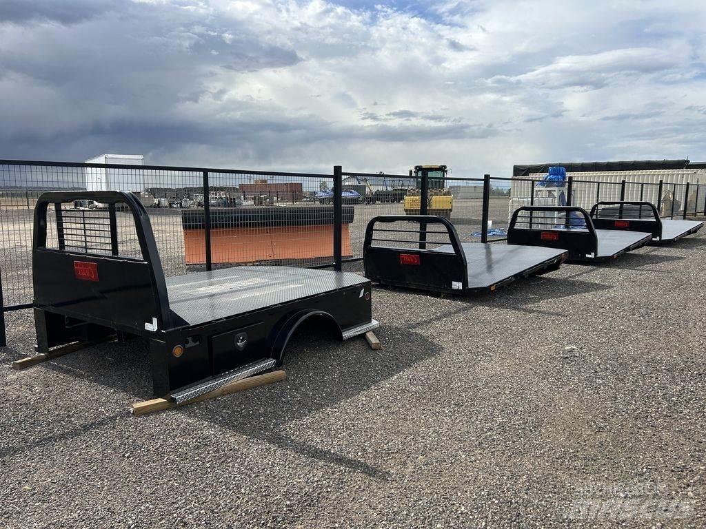  Cadet Flatbed Valníky