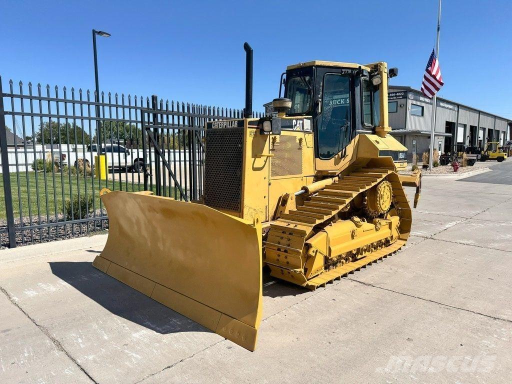 CAT D5M XL Pásové dozéry