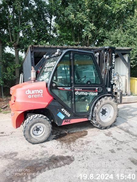 Manitou MC25-4 Terénne vysokozdvižné vozíky