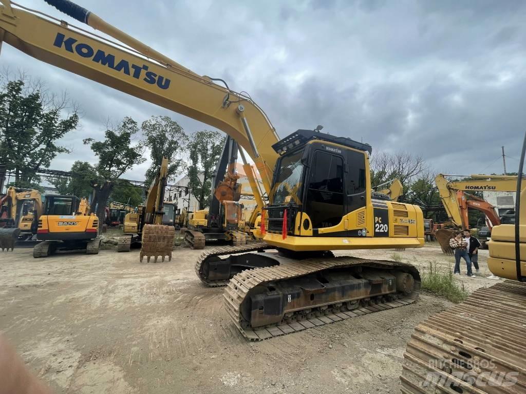 Komatsu PC 220 Pásové rýpadlá