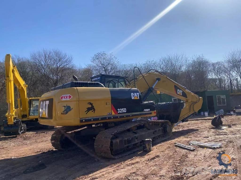 CAT 325D Pásové rýpadlá
