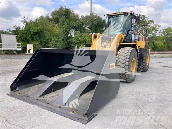 CAT 950M Kolesové nakladače