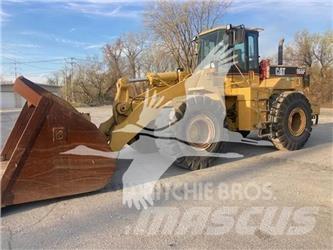 CAT 966F II Kolesové nakladače