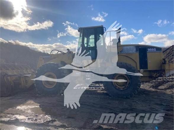 CAT 966G Kolesové nakladače