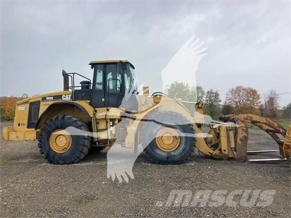 CAT 980H Kolesové nakladače