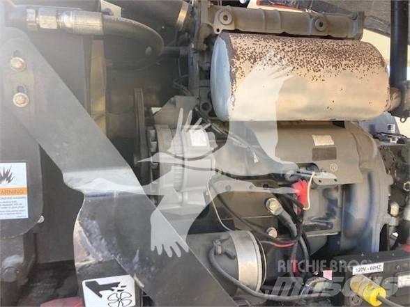 JLG 450AJ II Kĺbové plošiny