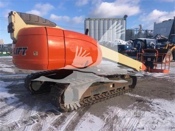 JLG 600SC Teleskopické plošiny