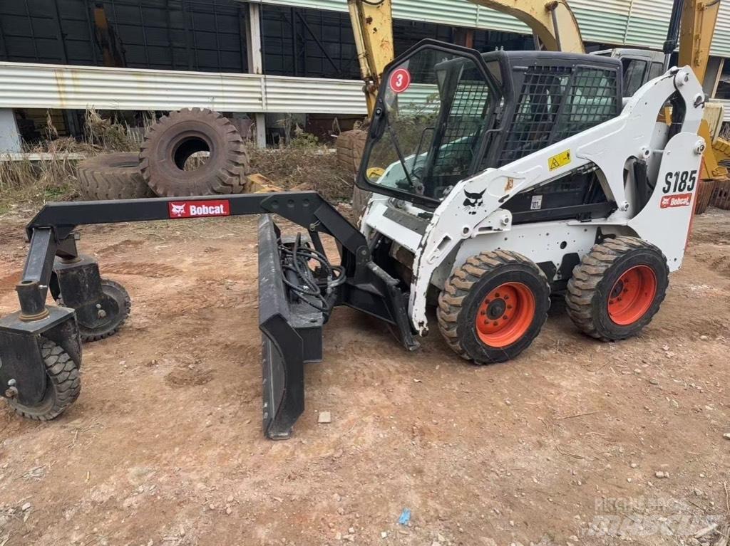 Bobcat S 185 Šmykom riadené nakladače